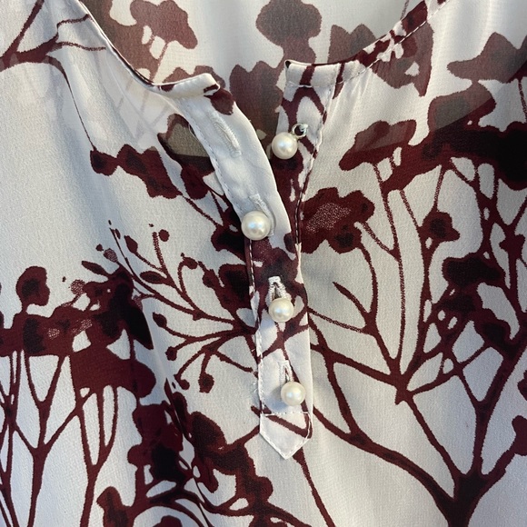 Sheer Blouse Cami Included - Picture 4 of 4